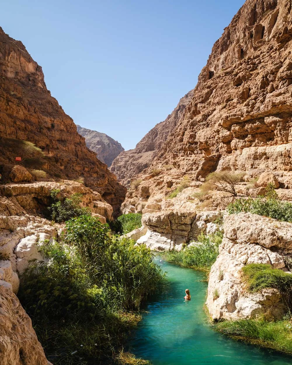 Wadi Shab01