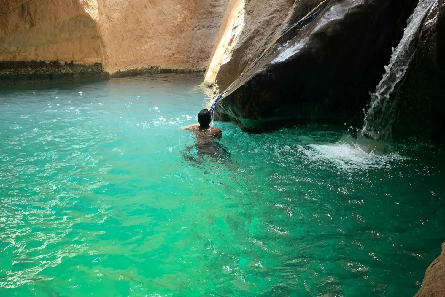 Wadi Shab03